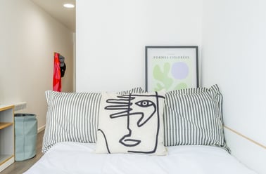 Platinum En Suite, Dunaskin Mill, 5 Dunaskin Court, West End, Glasgow - Image 2